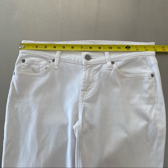 7 FOR ALL MANKIND The Slim Cigarette White Jeans Denim Size 26 Summer Jeans - Picture 9 of 13